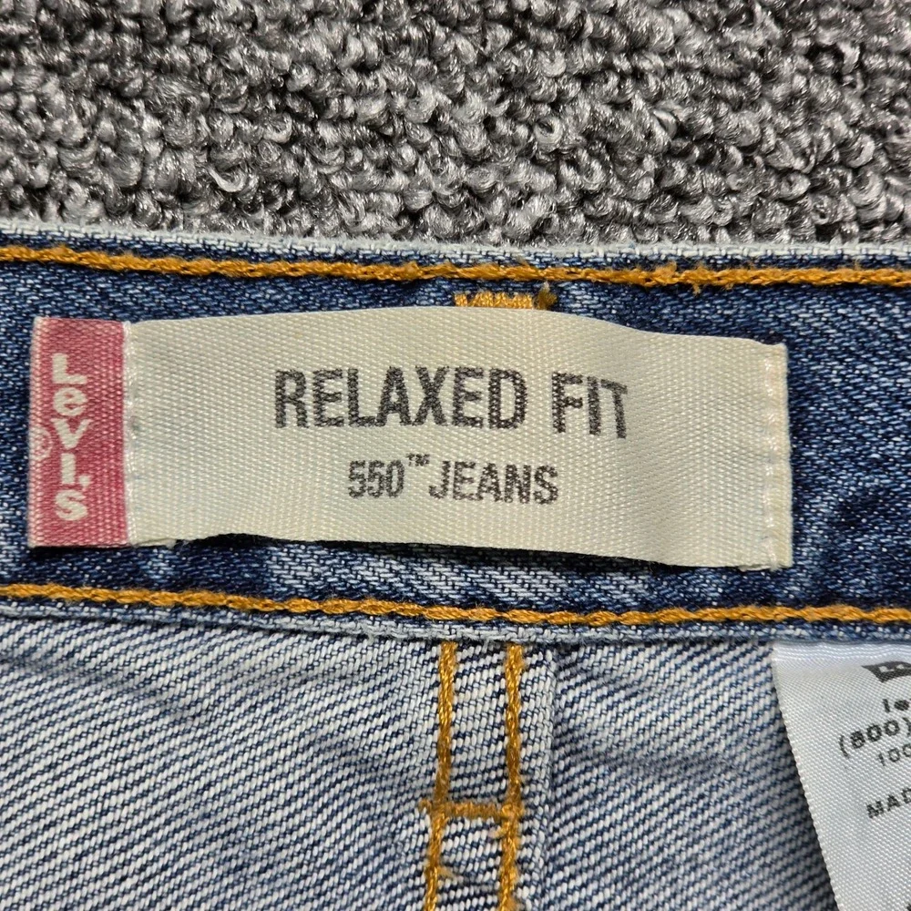 Vintage Baggy Skate Relaxed Fit Jeans Mens 40x32 Blue Levi's 550 Made in Canada